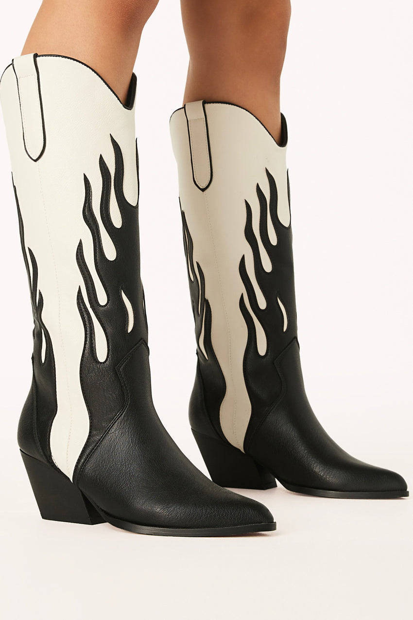 BiLLiNi Zarina Western Boots Black/Ivory